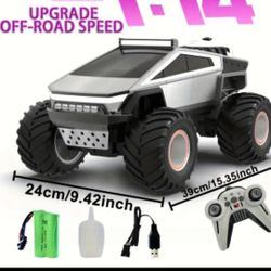 New Rc Cybertruck With Rechargeable battery And Plays Music and has smoke show with LED lights 