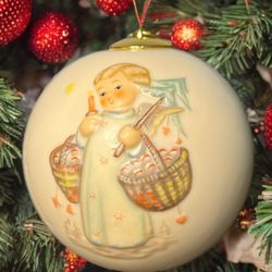 Hummel Goebel 1998 Christmas Angel Ornament HUM 3015 Original Box, 3”  Excellent condition — ornament looks unused, glossy and bright, includes origin