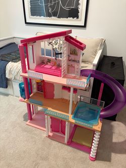Barbie Dream House