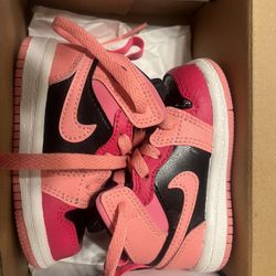 Jordan 1 pinksicle 