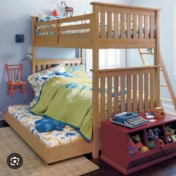 Land Of Nod (Crate & Kids) Simple Twin/Twin Bunk With Trundle