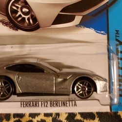 Hotwheels Ferrari F12B