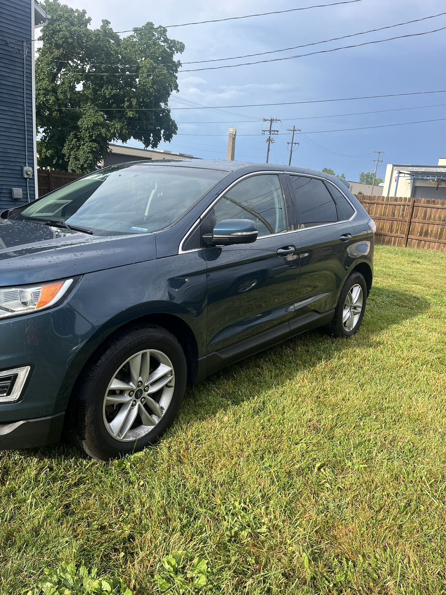2016 Ford Edge