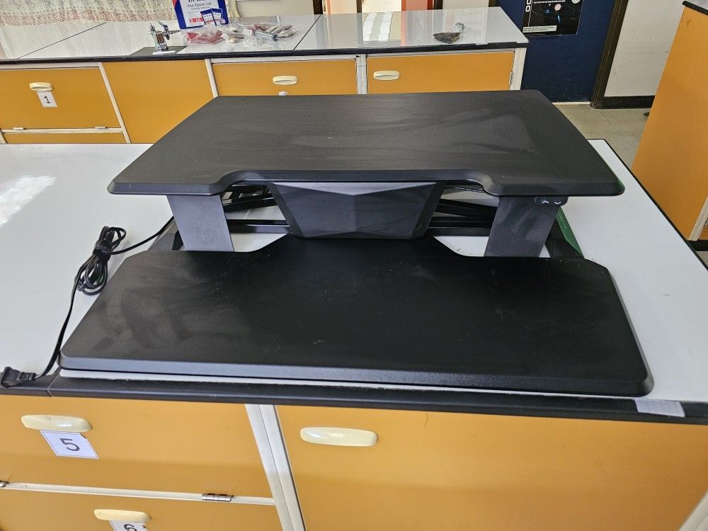 Electronic Desk Top
