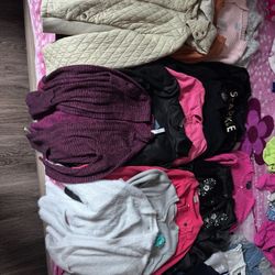 Girls Clothes 