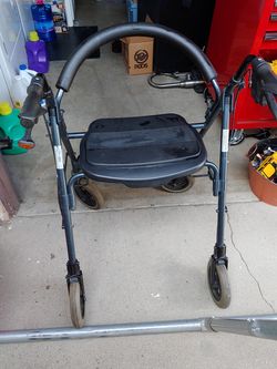 NOVA WALKING CHAIR