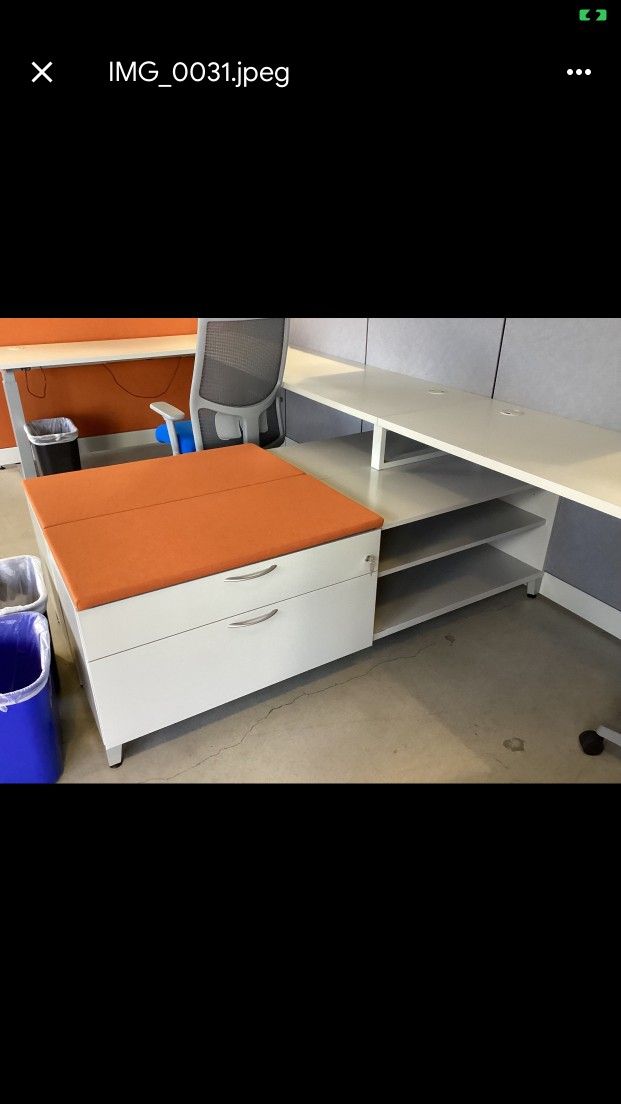 Office Furniture Liquidation