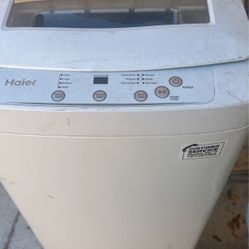 Haier Portable Washer HLP24E 