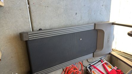 Free working treadmill
