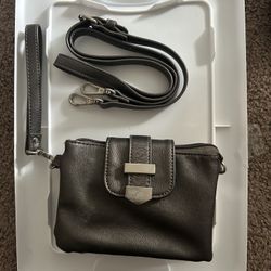 Clutch With Additional Strap
