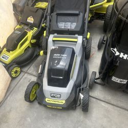 Lawnmower Rioby Con Battery 