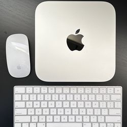 M1 Mac Mini with Keyboard&Mouse