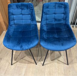 2 chairs