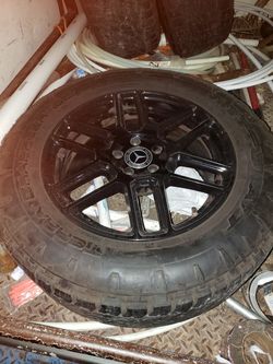 265/65/18 rims/tires all four for sale 1000.or best offer.