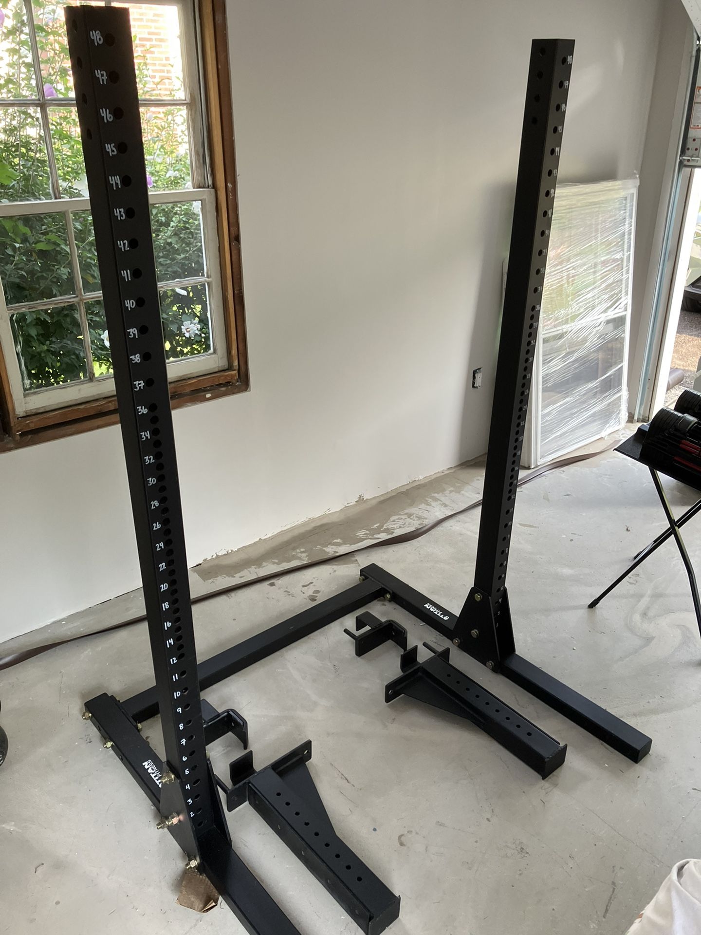 Titan Fitness X-3 Series Short Squat Stand w/ Spotter Arms