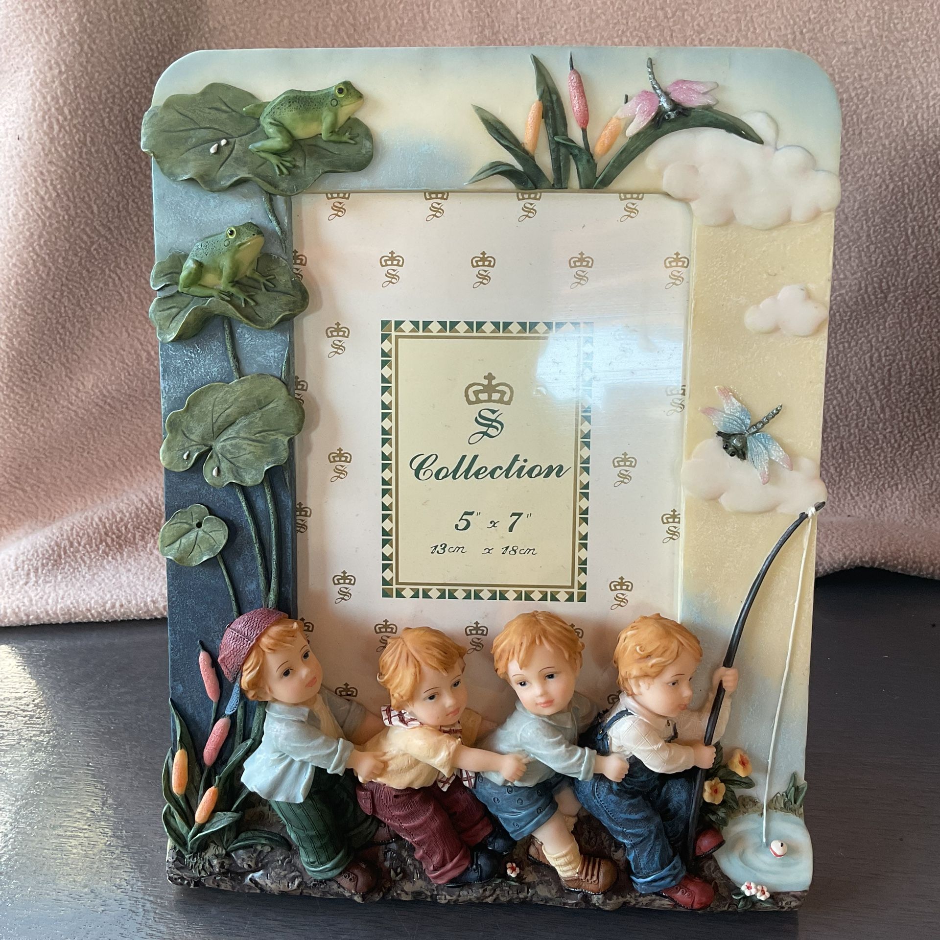 Picture Frame HOLD ON TIGHT! 4 Children at Fishing Pond Frogs Lilly Pads Dragonflies
