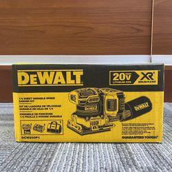 Dewalt 1/4 Sheet Sander Kit