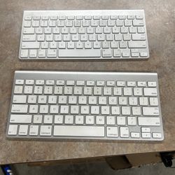 (2) Apple A1314 Wireless Magic Keyboards  Silver   (2)