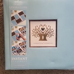 Hallmark Instant Scrapbook 