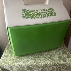 Rare 1971 Lime Green Igloo