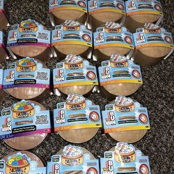 Squishy Bun Rainbow Mystery Squishy "Dumpling" (UV Color)