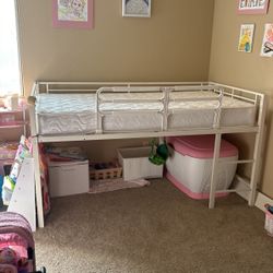 Kids loft Bed Twin 