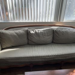 Sofa — Camelback Vintage Style