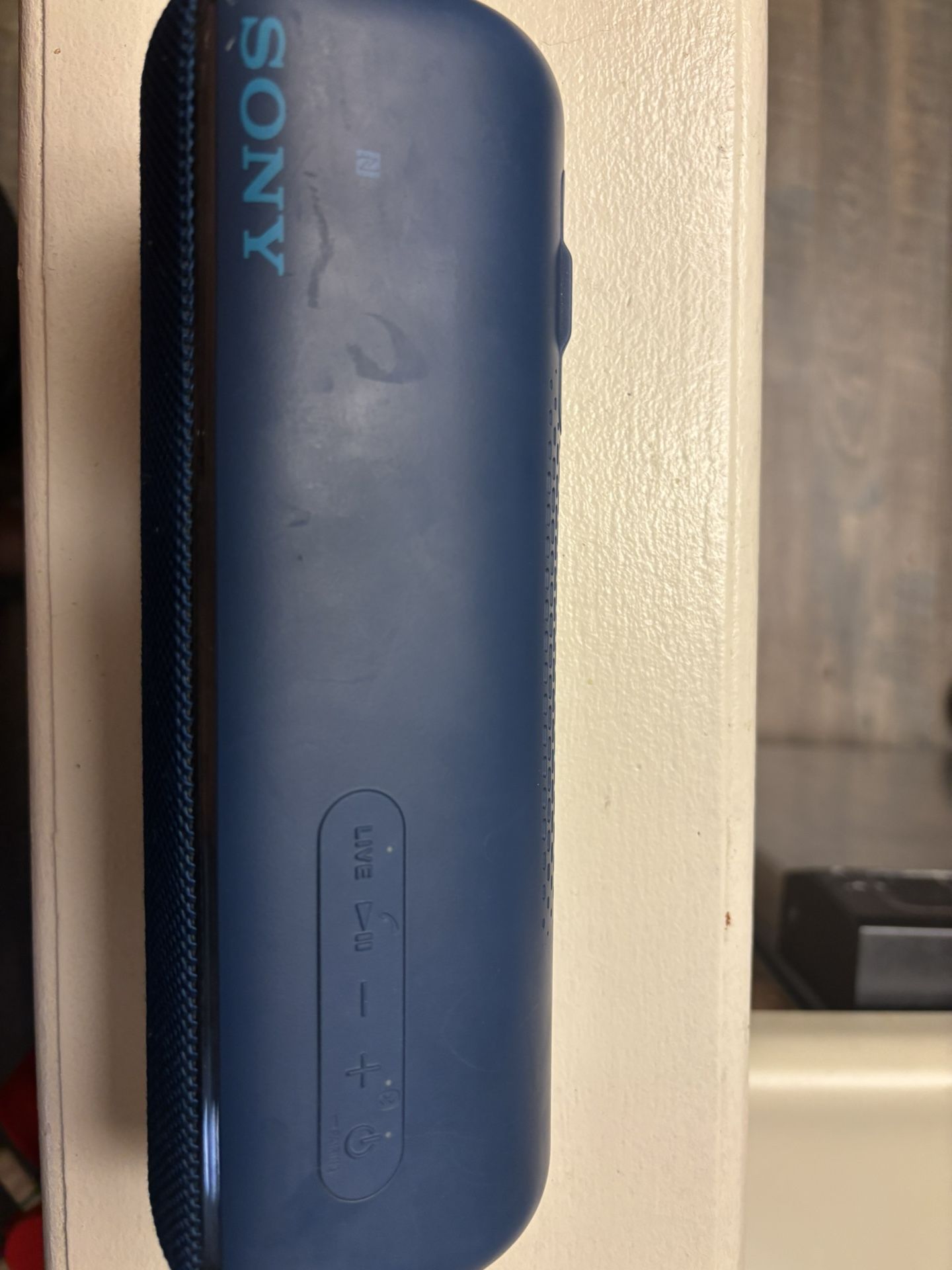 Sony SRS-XB2 Bluetooth Speaker