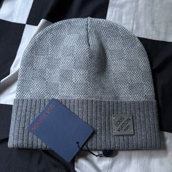 grey lv beanie