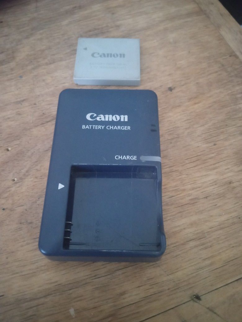 ORIGINAL CANON CHARGER & BATTERY FOR CAMERA CANON