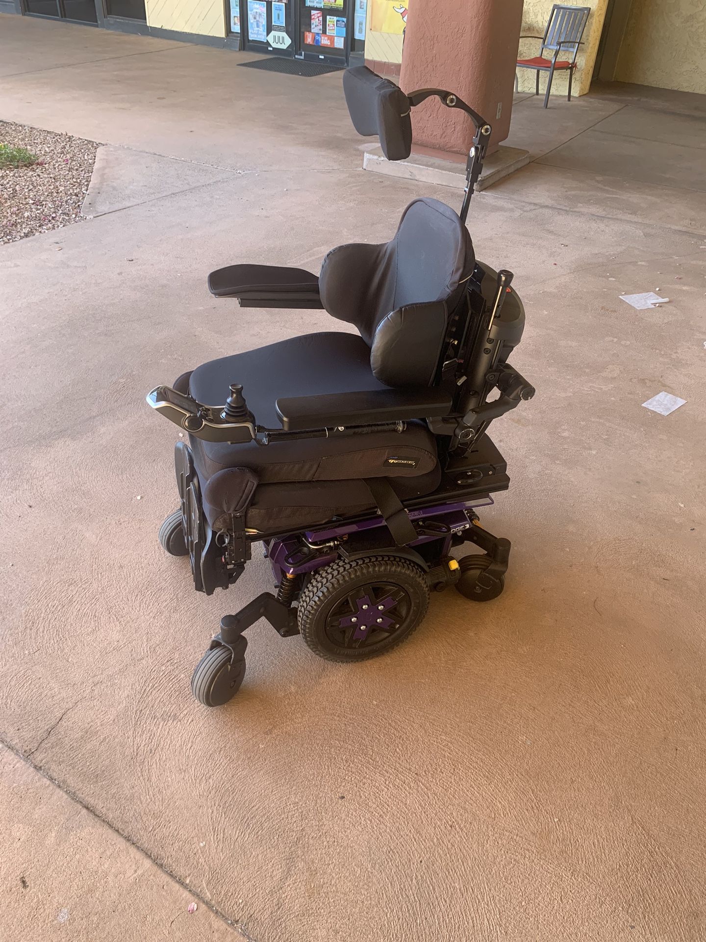 Quantum Edge 3 Power Chair