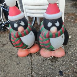 Price Is Firm.. Two Chilly Willy Christmas Bowl Molds