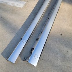 S500 Side Skirts