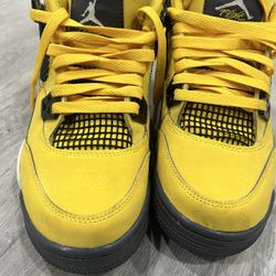 Air Jordan 4 Retro Lightning