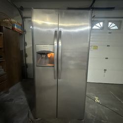 Frigidaire Side By Side Refrigerator(2020)