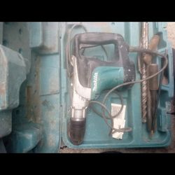 Makita 1-9/16" SDS-MAX Rotary Hammer