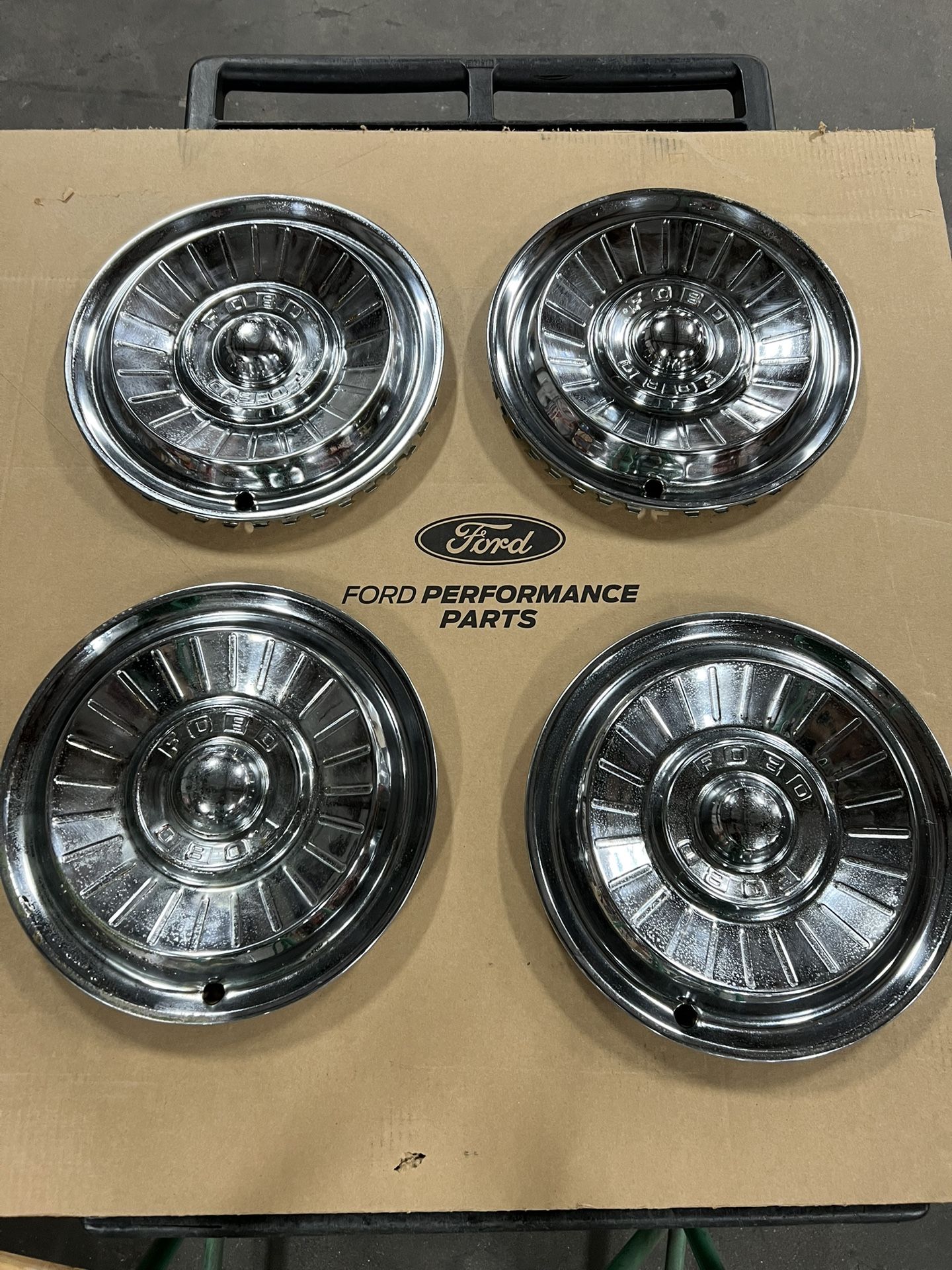 Ford Fairlane Hubcap Set Of (4)