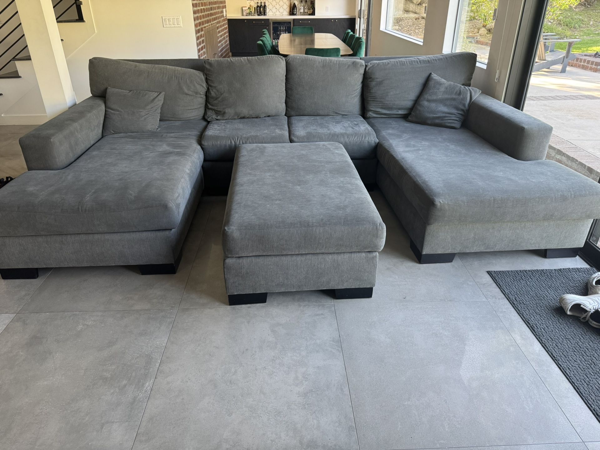 Large Gray Sectional With Ottoman
