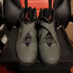 Jordan 8 Retro Take Flight Undefeated 