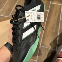 Adidas Austin Fc Size 10 