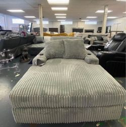 ✌️Lindyn Comfort Chaise/ Other Color Available 