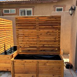 Large Planter Box With Trellis 