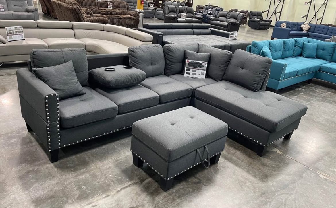 New Sectional Couch With Ottoman On Sale / Free Delivery