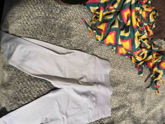 All in motion target brand leggings for the gym size medium like new