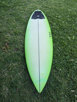 $120 6'1*19*1.5 Good Condition Neon Green Shortboard