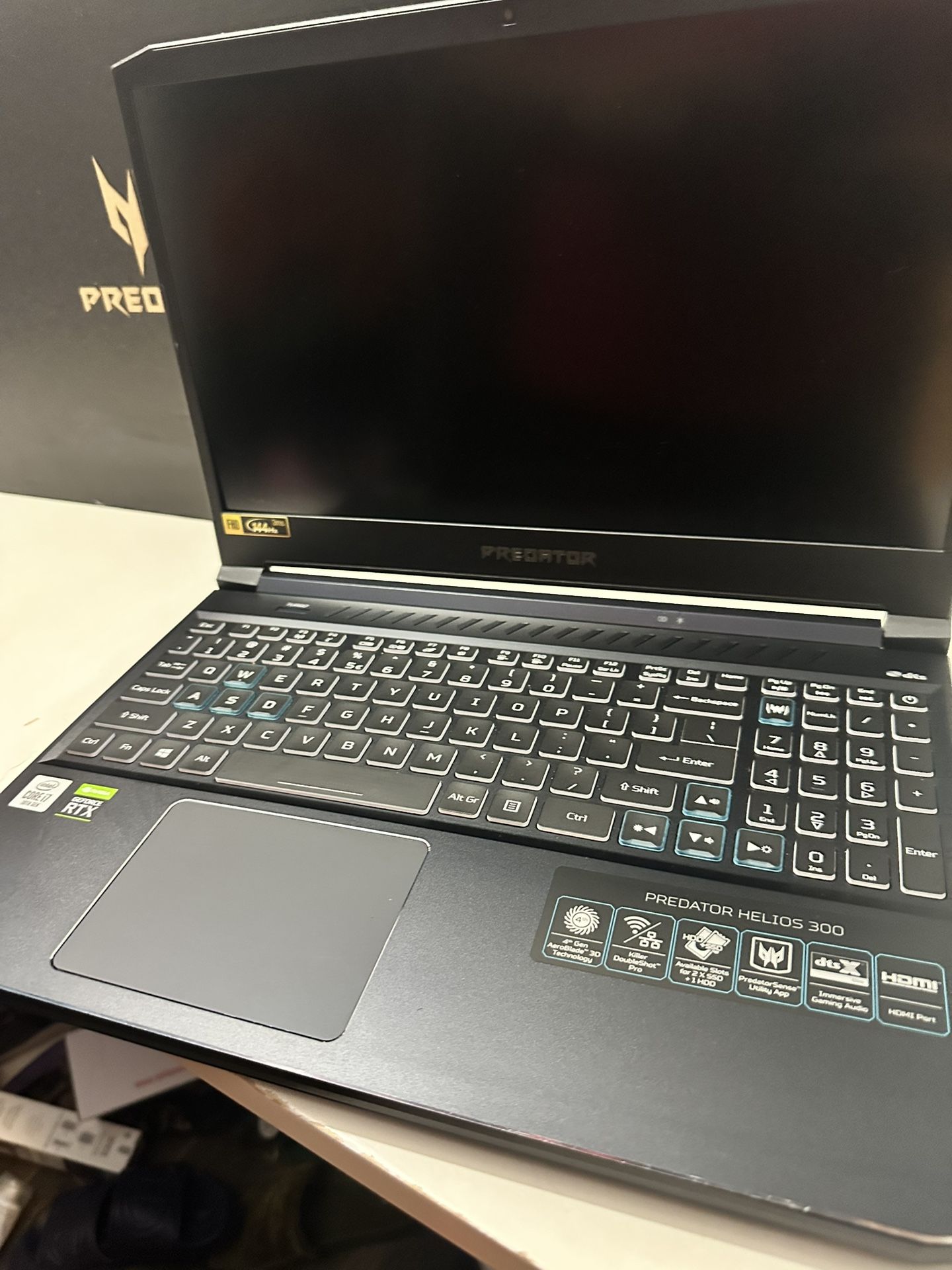 Acer Predator Helios 300 ph315-53