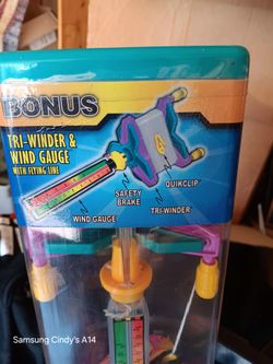 Tri-Winder & Wind Gauge with Flying Line