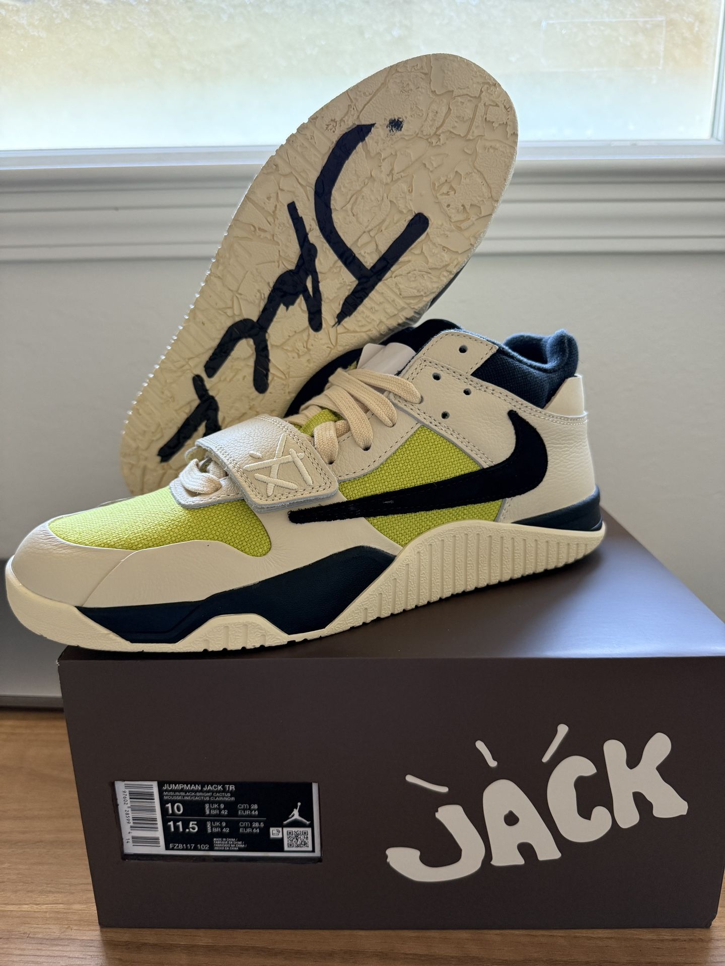 New sz 10 Jordan Jumpman Jack TR Travis Scott bright cactus Nike