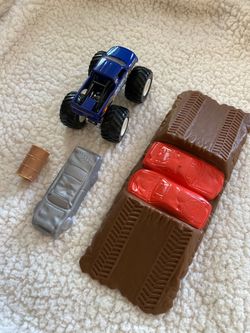 Toy Monster Truck with Ramp & Movable Object