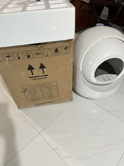 Automatic Electric Cat Litter Box Brand New